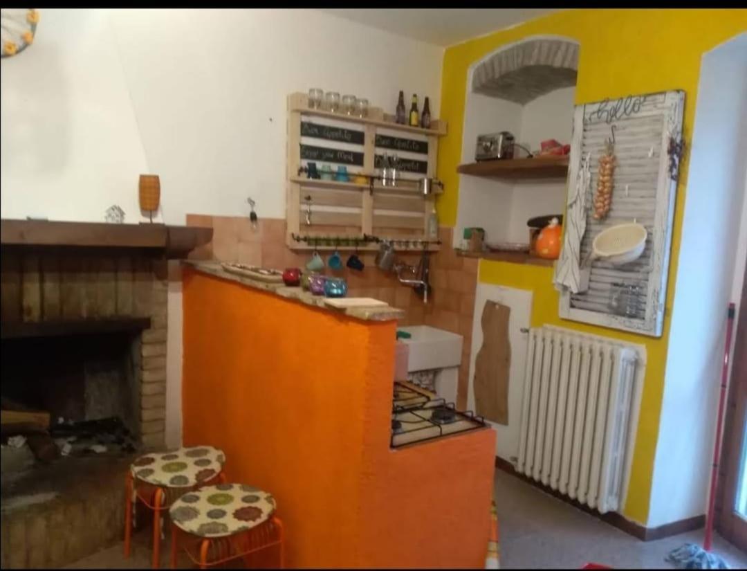 فولينيو Umbria In Bike B&B المظهر الخارجي الصورة